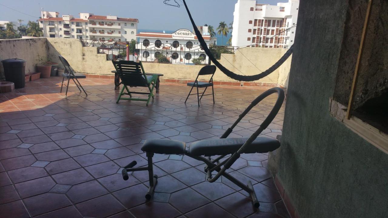 Hostal Enjoy Vallarta 19 Puerto Vallarta Bagian luar foto